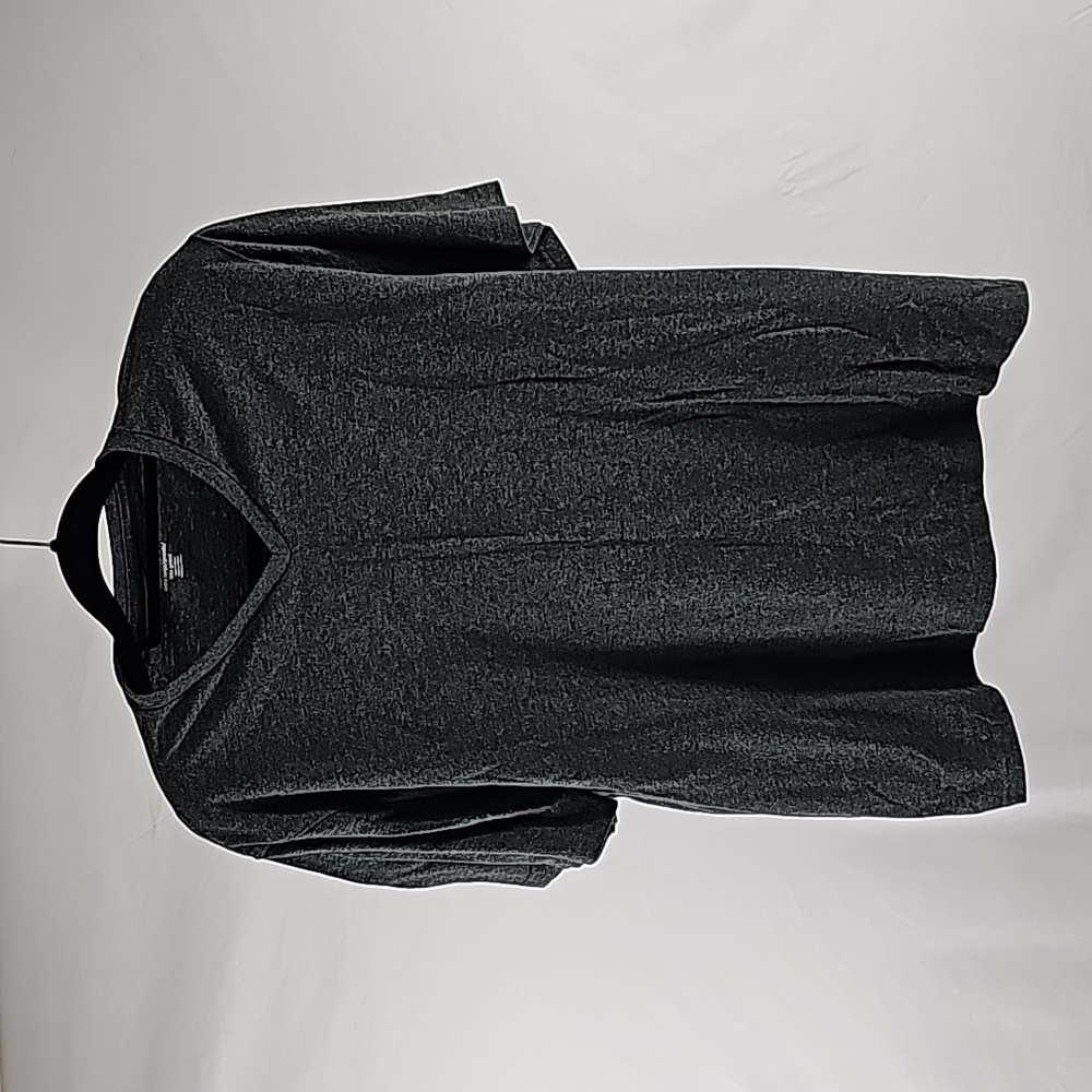 Amazon Essentials T-shirt